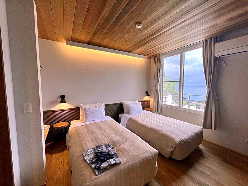 Gardenvilla Shirahama Resort Hotel