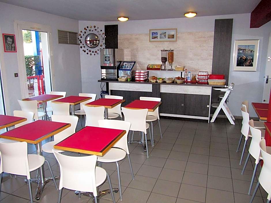 Brit Hotel Essentiel Sète / Balaruc