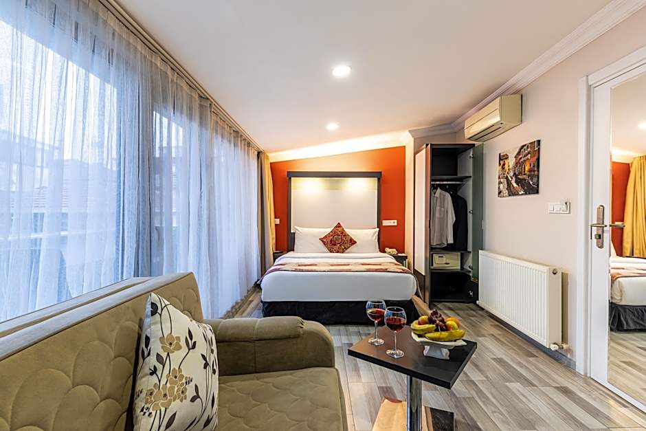 The Legend Platine Suite