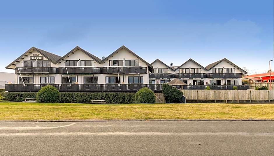 Le Chalet Suisse Motel Taupo