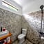MONA NEST Canggu 2BR Tiny House with Rooftop and Cozy Workspace