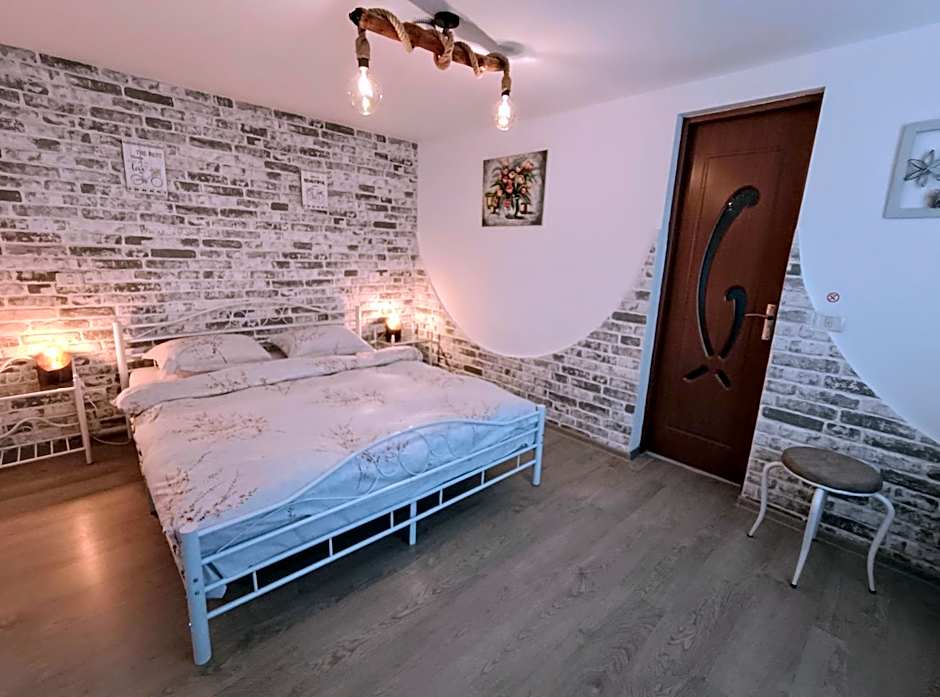 Camere de inchiriat La Locanda