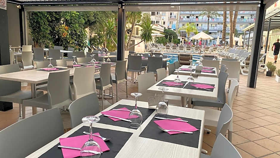 Hotel Apartamentos Solimar