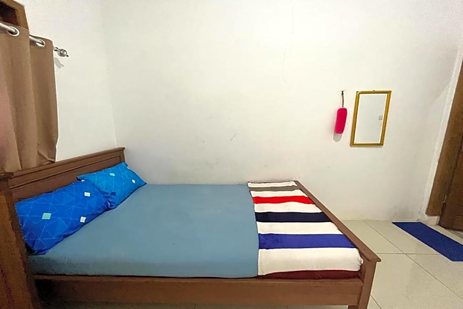 OYO 93784 Kost Bu Eli Syariah