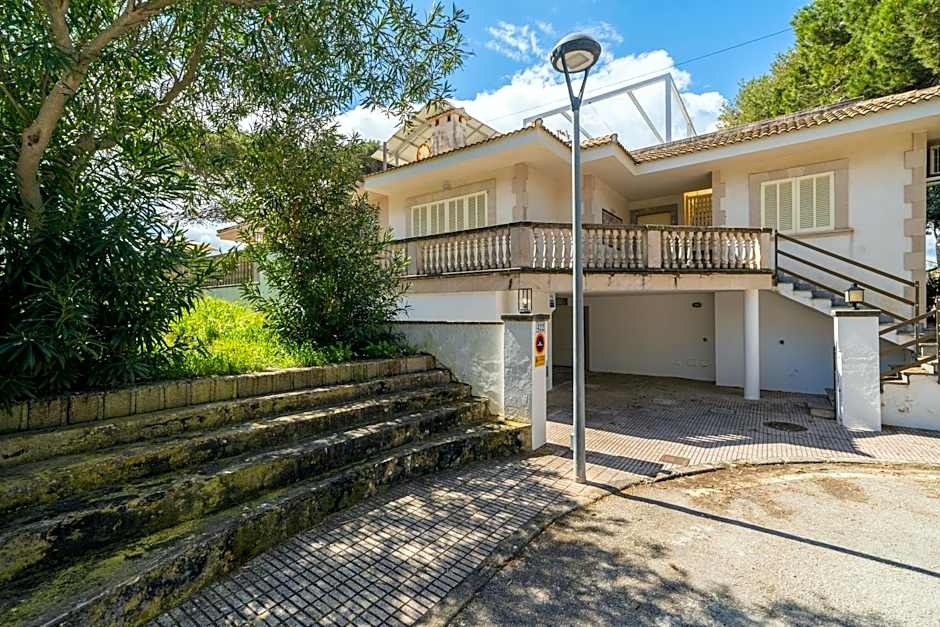 Villa Can Canta Natura Park House at Platja de Muro Beach