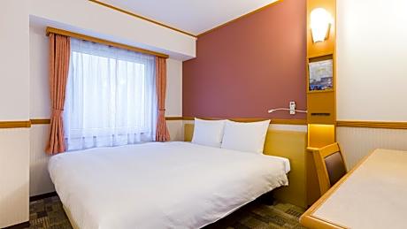 King Room - Non-Smoking