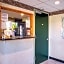 Bay Side Inn & Suites
