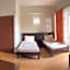 3 Pax Charming Foggy Cold Breeze, Cozy Gardenville Hotel