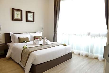 1 Bedroom Garden View