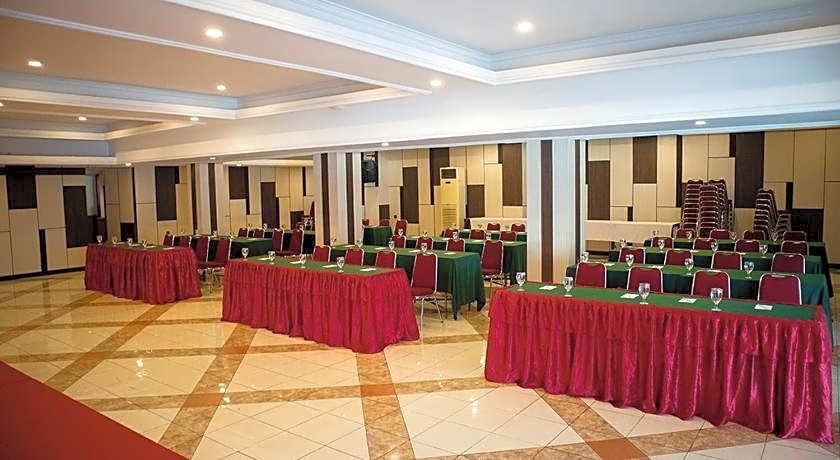 Karlita Hotel Tegal