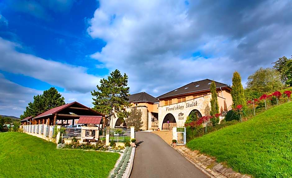 Vinné sklepy Skalák