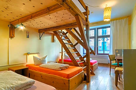 Bed in 5-Bed Dormitory Room