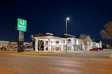 Quality Inn & Suites Roswell North