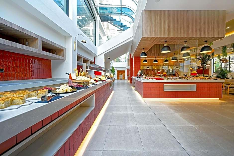 Labranda Costa Mogan