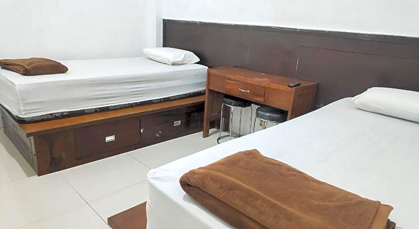 RedDoorz Syariah near Terminal Terpadu Langsa