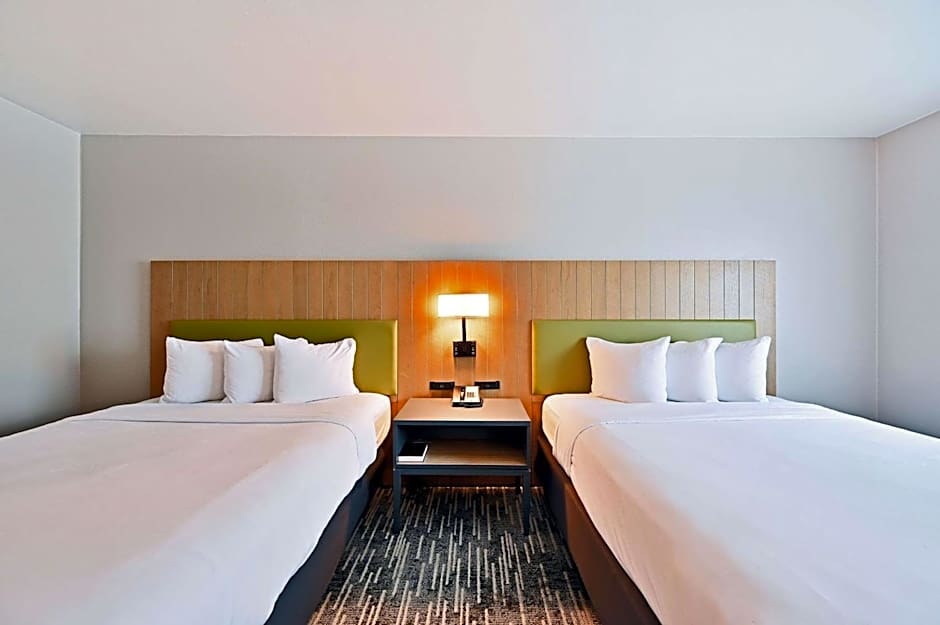 Country Inn & Suites by Radisson, Bloomington-Normal Airport, IL