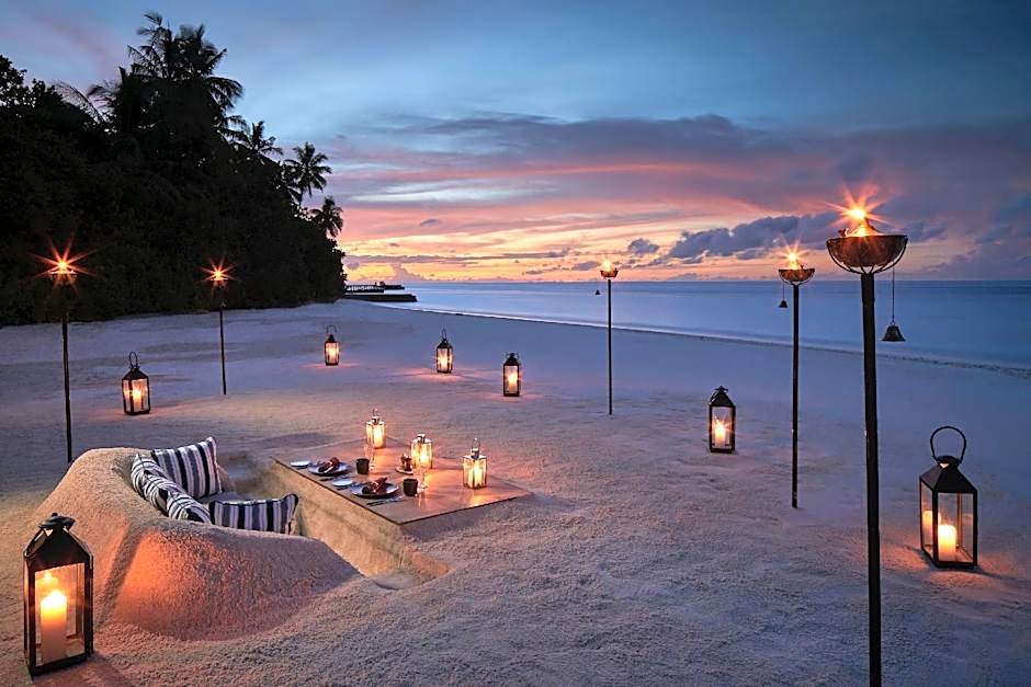 The Halcyon Private Isles Maldives, Autograph Collection