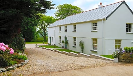 Caroe Farm House
