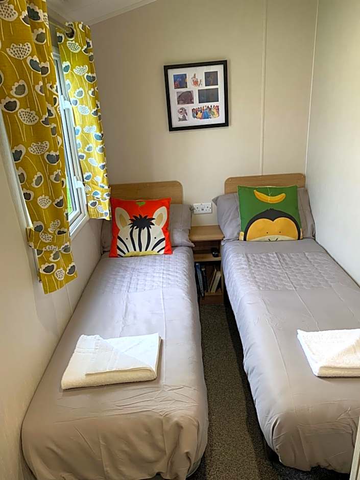 4 Devon Country, Bideford Bay Holiday Park