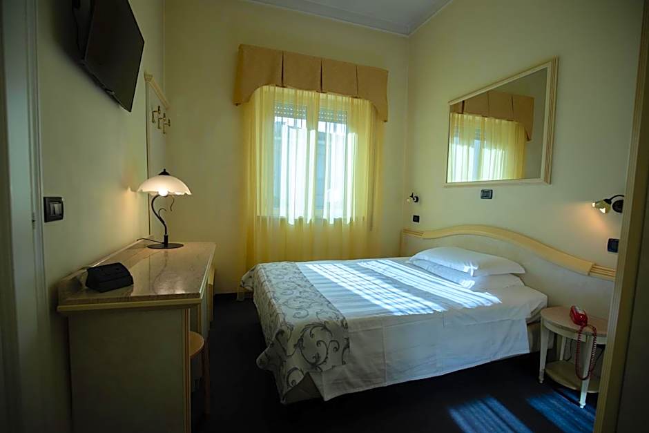 Hotel London