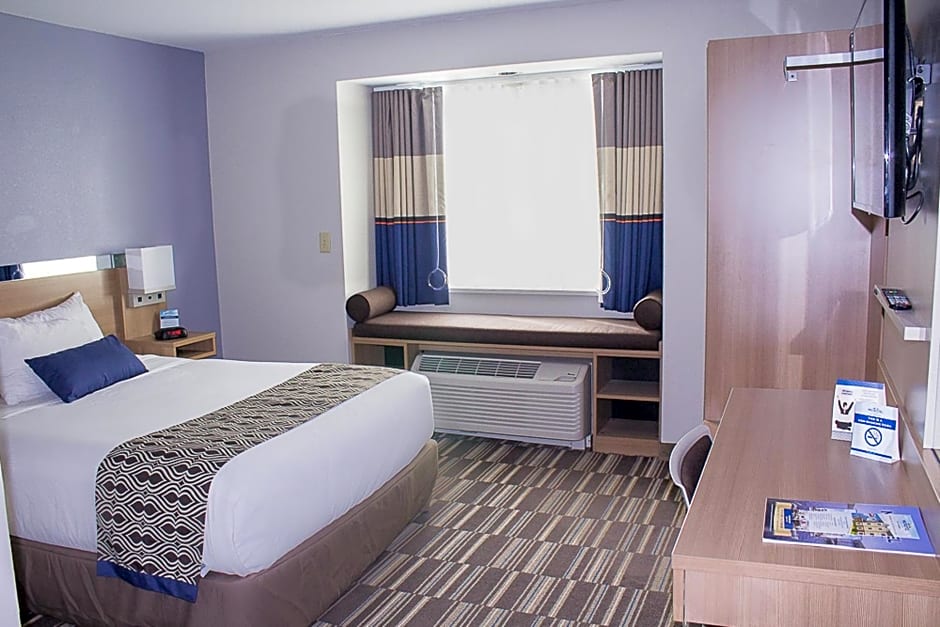 Microtel Inn & Suites by Wyndham - Penn Yan