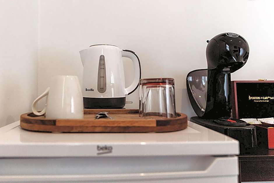 Talisman Hotel & Restaurant