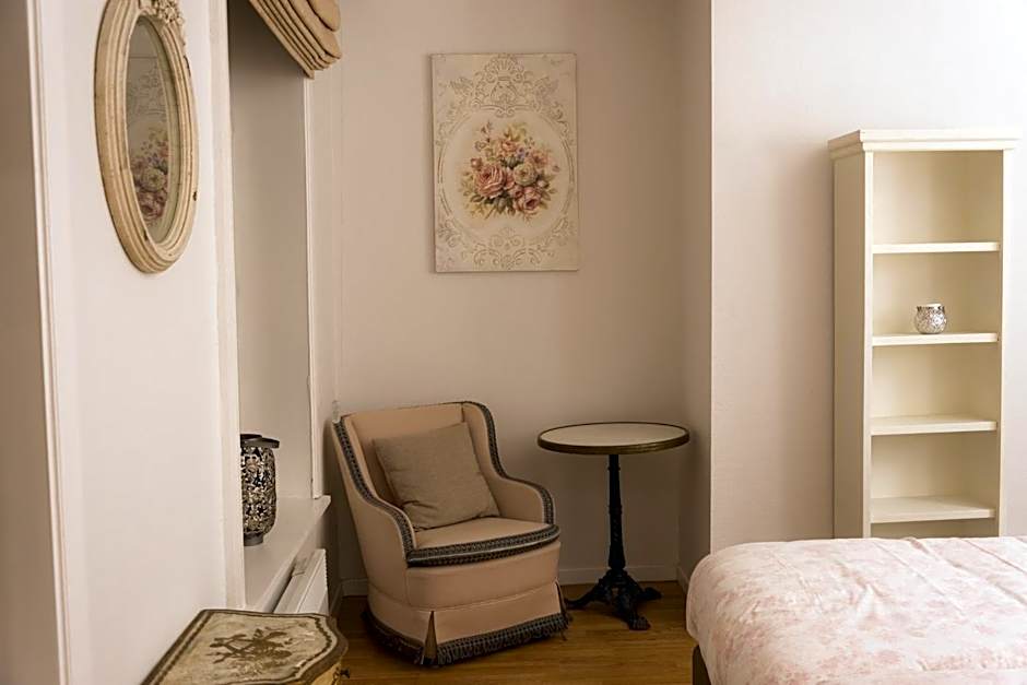 Skindles Guesthouse