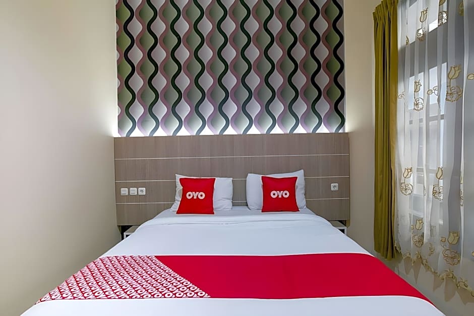 OYO 2320 Hotel Charvita