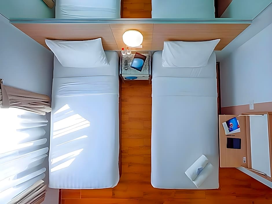 Monoloog Hotel  Surabaya