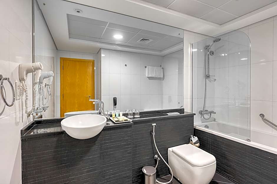 Grand Heights Dubai Hotel Apartments