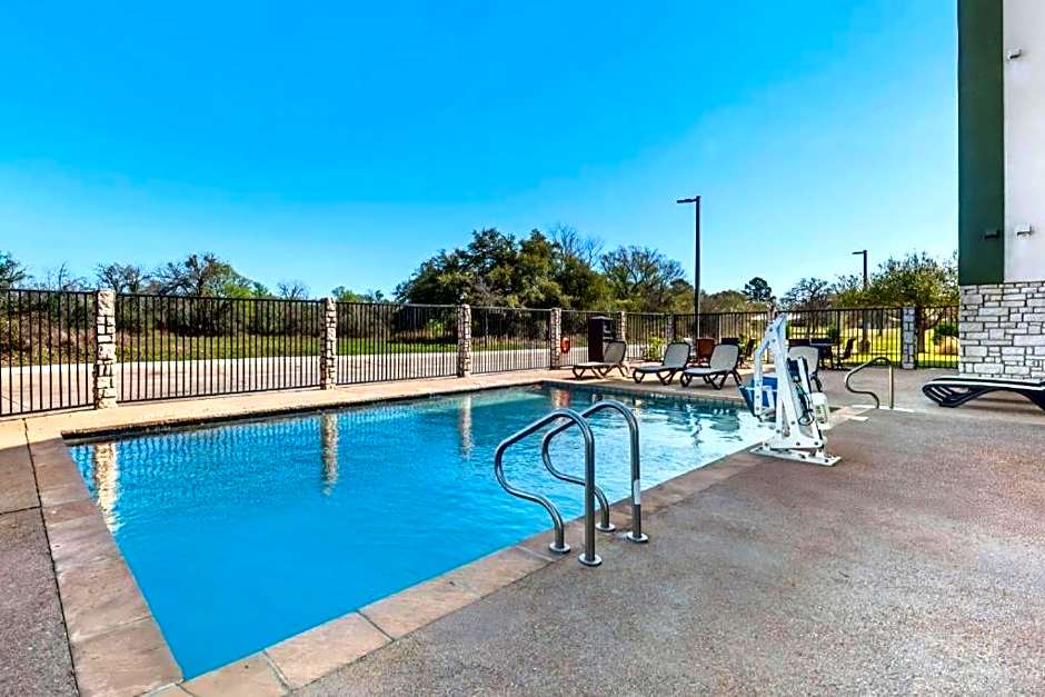 Best Western Plus La Grange Inn And Suites