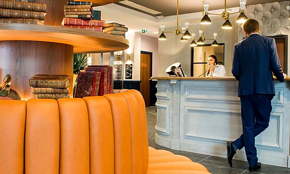 KOPSTER Hotel Lyon Groupama Stadium