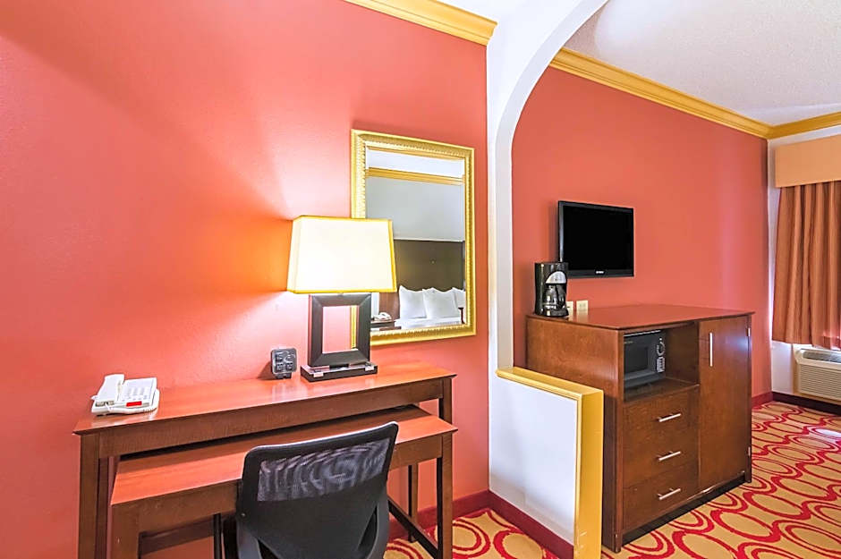 Quality Suites Lubbock Southwest