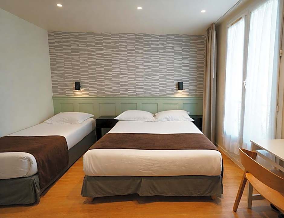 Hotel Cosmos