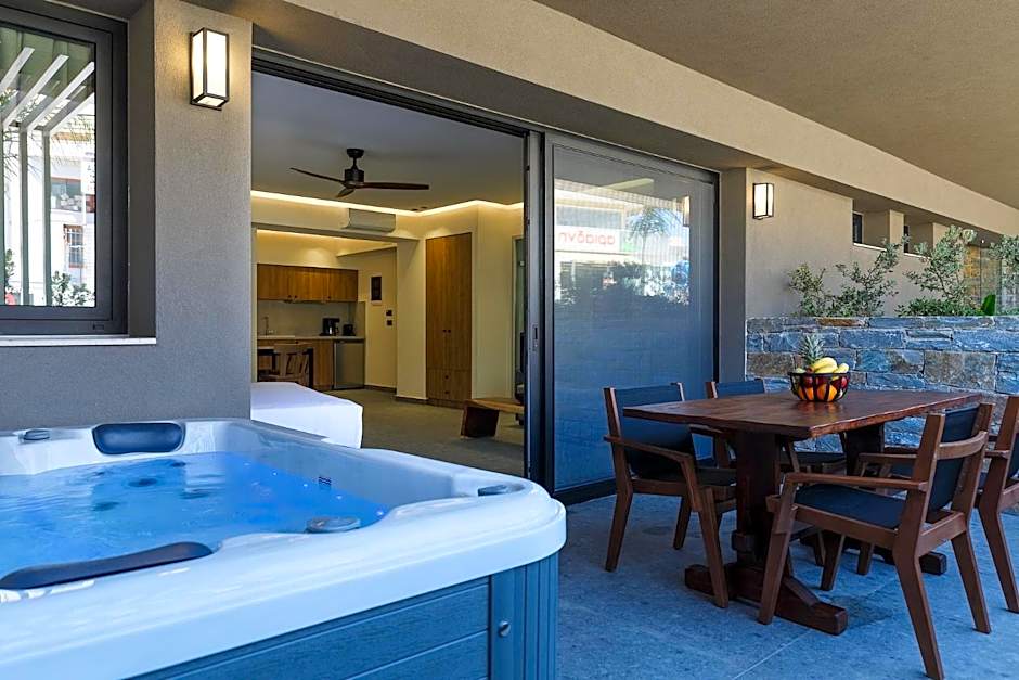 Utopia Luxury Suites