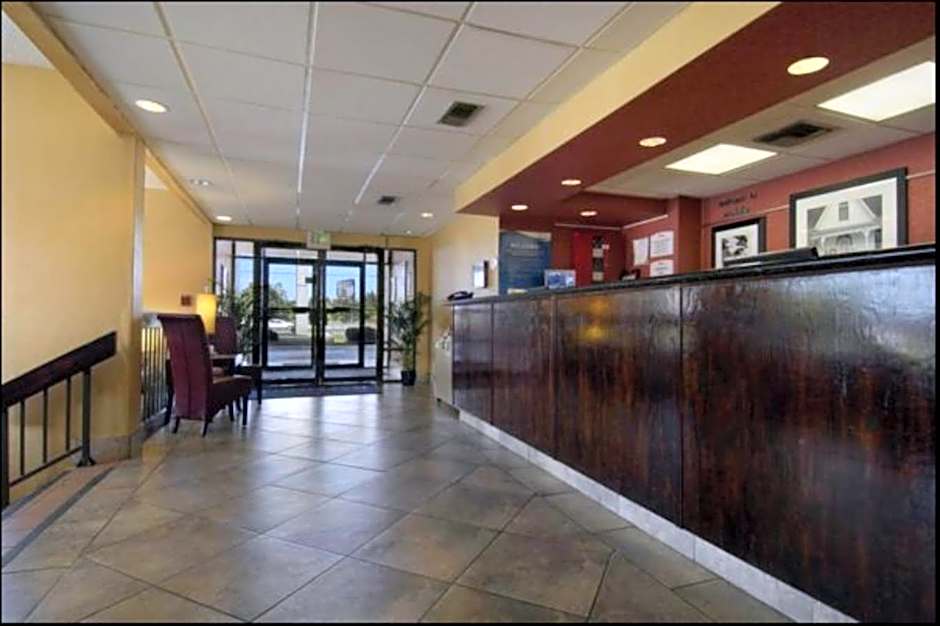 Baymont by Wyndham Mobile/ I-65