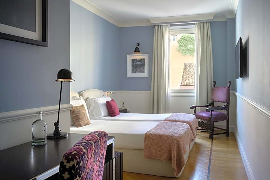 The Fifteen Keys Hotel