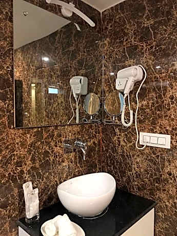 Junior Suite Double or Twin