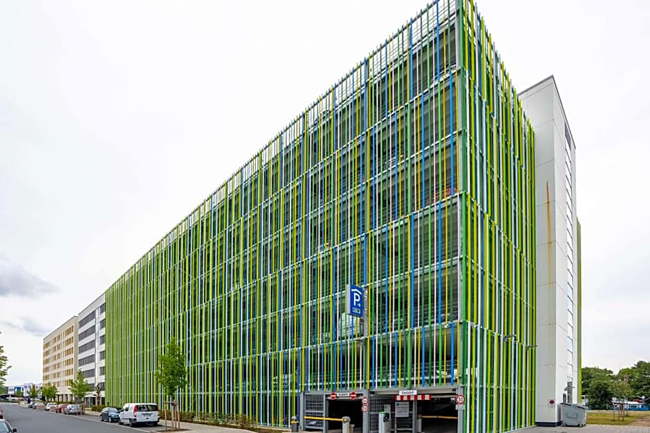 Hey Lou Hotel Frankfurt Airport