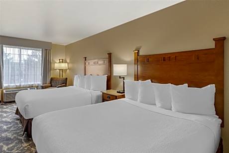 Queen Room with Two Queen Beds