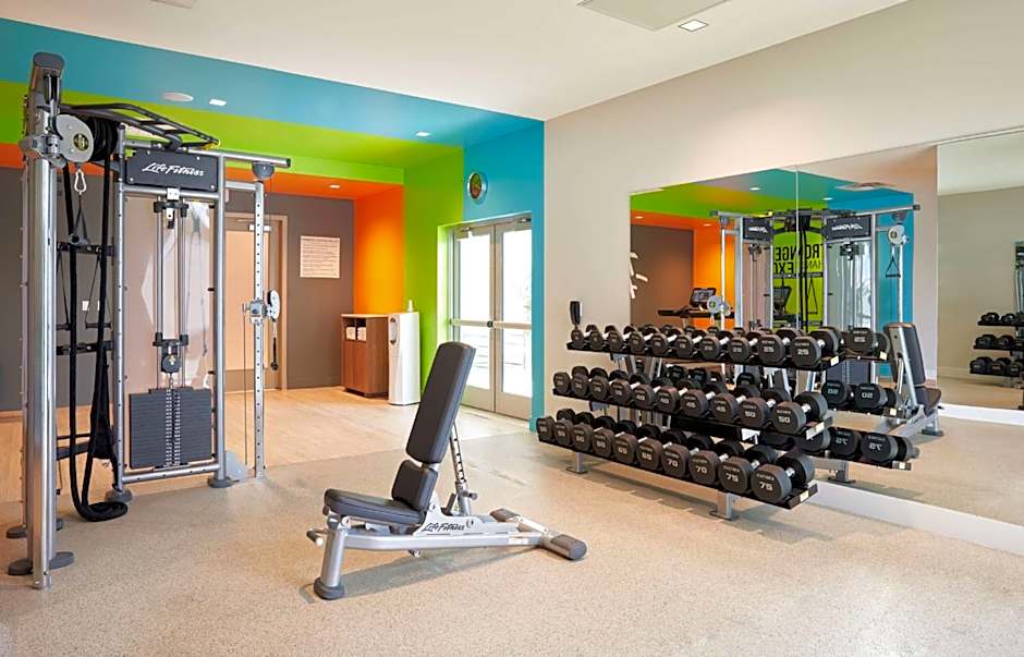 Serena Hotel Aventura, Tapestry Collection By Hilton