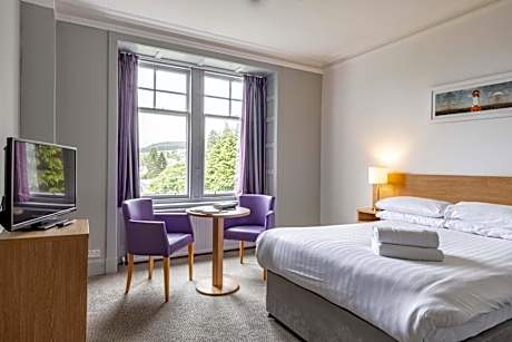 Double Room with Scenic View