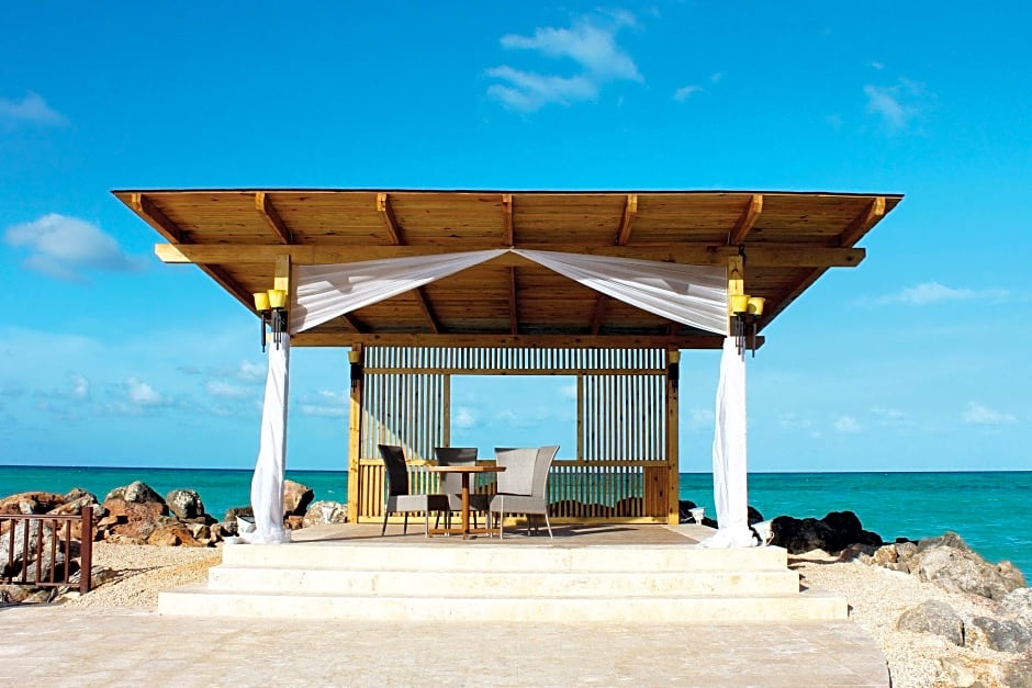 Royalton Blue Waters Autograph All-Inclusive Resor