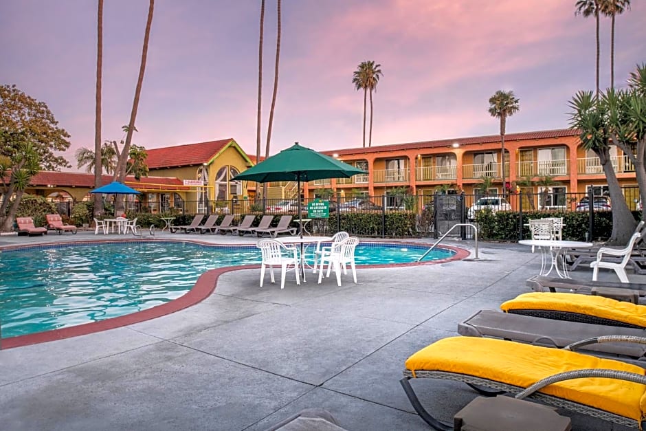 Vagabond Inn Costa Mesa