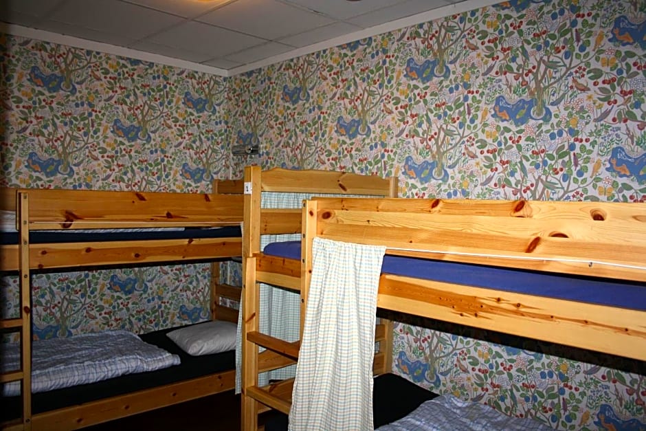 Hostel Bed & Breakfast