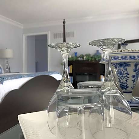 Molly's Retreat B and B