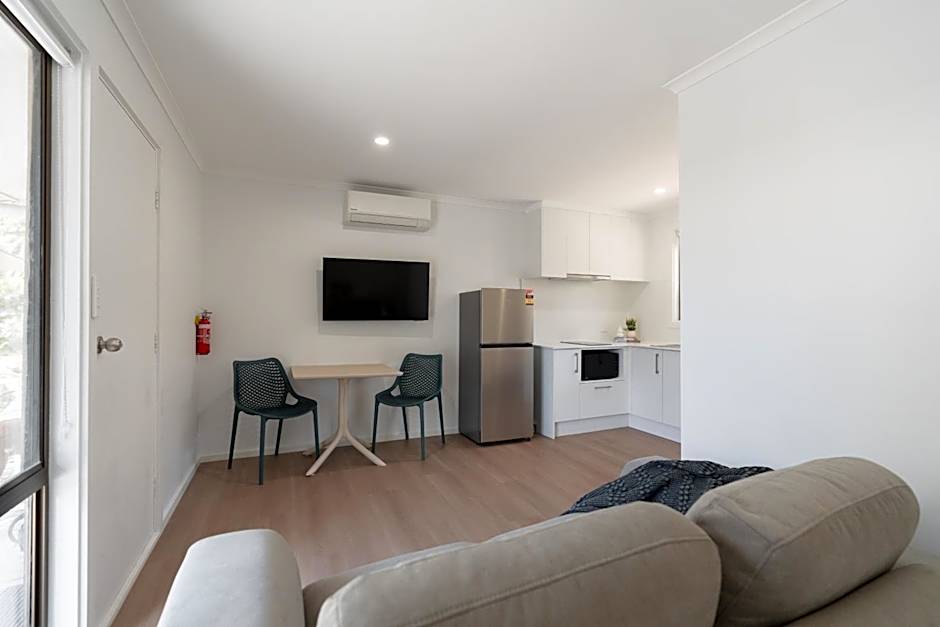 Highway 1 Holiday & Lifestyle Park