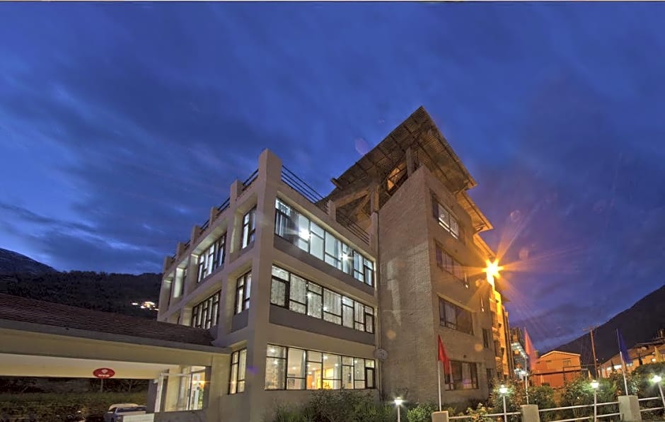 Hotel Sitara International