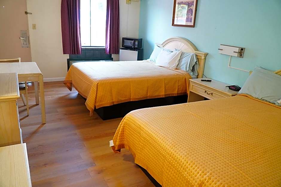 Quality Quarters Inn By OYO Richmond KY I-75
