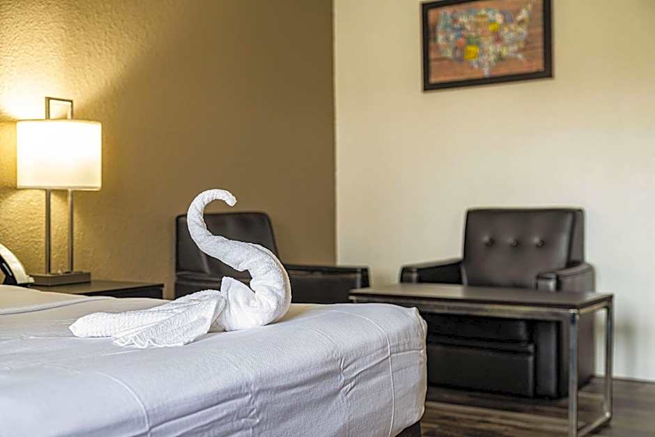 Econo Lodge Cleveland Southeast - Kent